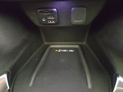 Certified 2022 Chevrolet Traverse RS w/ LPO, Floor Liner Package image 30