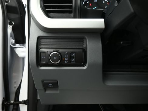 New 2026 Ford F350 XL w/ XL Chrome Package image 11