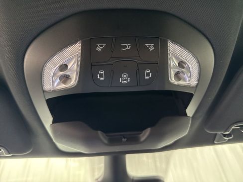 New 2026 Chrysler Pacifica Select image 24