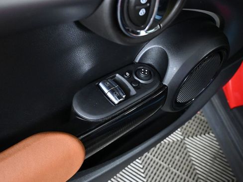 Certified 2024 MINI Cooper S image 23