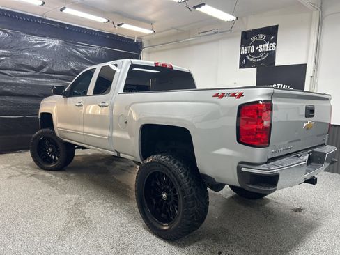 Used 2019 Chevrolet Silverado 1500 LT image 4