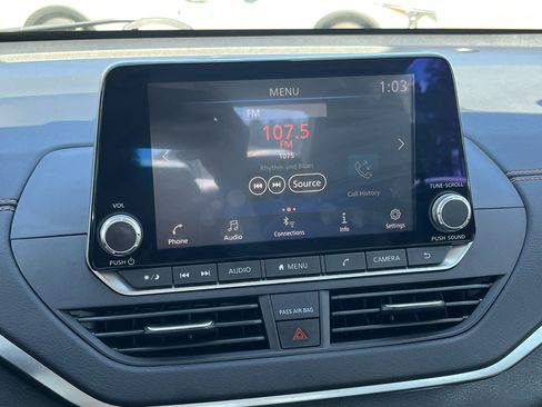 Used 2021 Nissan Altima 2.5 SR image 6