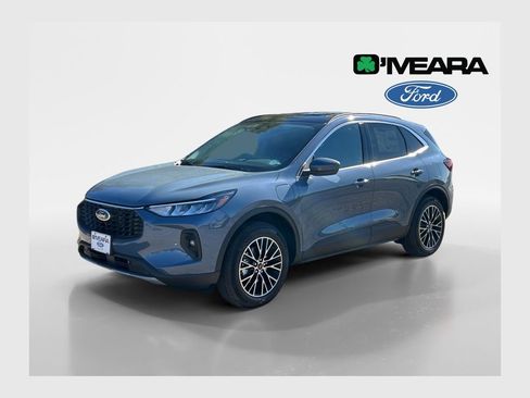 New 2026 Ford Escape SE FWD image 1