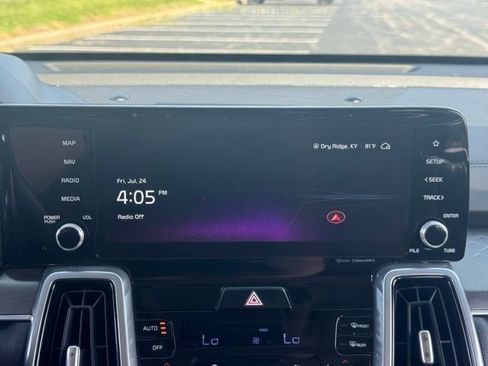 Used 2023 Kia Sorento SX FWD image 28