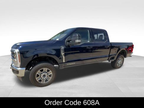 Used 2024 Ford F250 Lariat AWD/4WD image 4