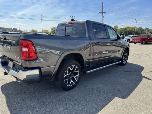 Used 2025 RAM 1500 Laramie image 6