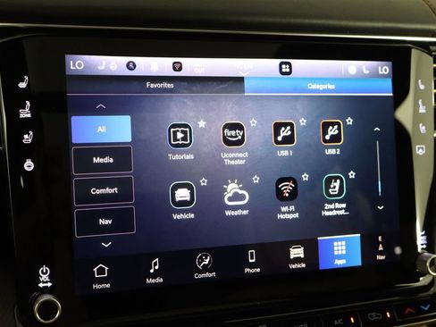 Used 2025 Jeep Grand Wagoneer L Series III w/ Rear Seat Video Group 1 AWD/4WD image 46