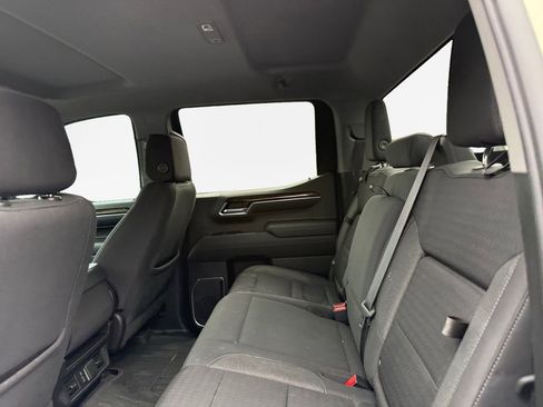 Used 2022 GMC Sierra 1500 Elevation image 24