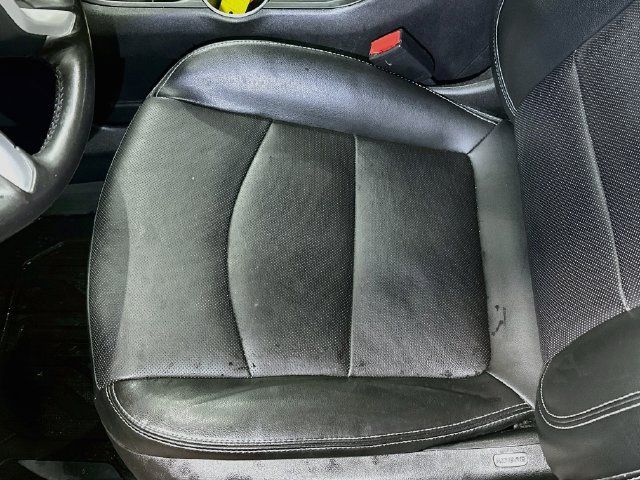 Used 2022 GMC Terrain SLT w/ Infotainment Package II FWD image 21
