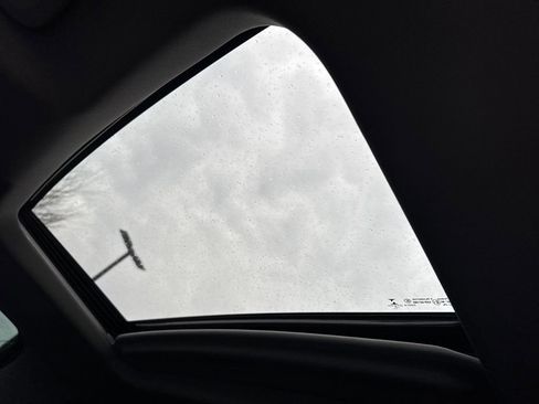 Used 2022 GMC Sierra 3500 Denali w/ Denali Black Diamond Edition image 23