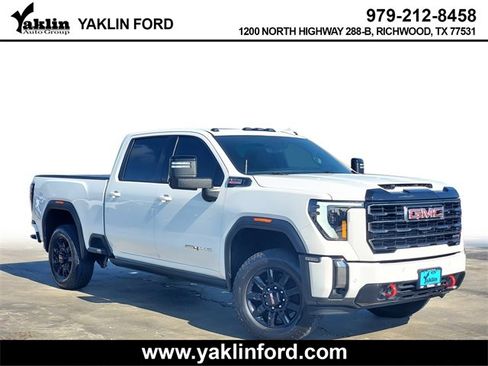 Used 2024 GMC Sierra 2500 AT4 w/ AT4 Premium Plus Package image 1