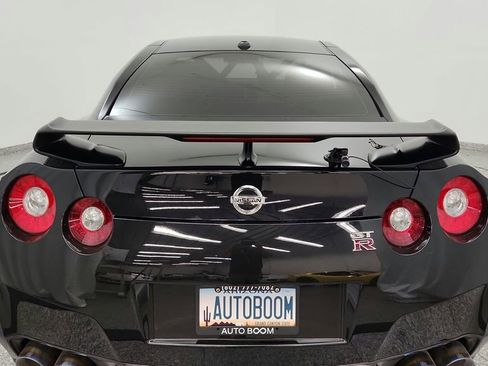 Used 2014 Nissan GT-R Black Edition AWD/4WD image 24