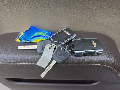 Used 2018 Chevrolet Silverado 1500 LTZ w/ Sport Package image 26