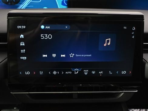 New 2026 Lincoln Nautilus Reserve AWD/4WD image 25
