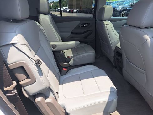 Used 2019 Chevrolet Traverse Premier w/ Driver Confidence II Package FWD image 37
