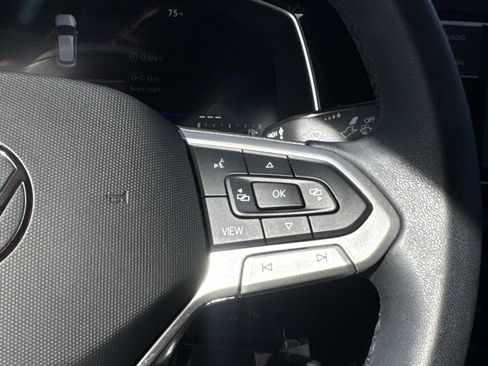 Certified 2024 Volkswagen Jetta Sport image 12