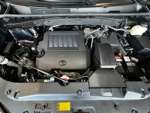 Used 2016 Toyota Highlander XLE AWD/4WD image 43