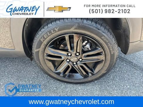 Used 2024 Chevrolet Trax ACTIV w/ Driver Confidence Package FWD image 10