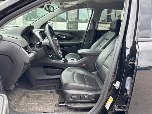 Used 2023 GMC Terrain SLT w/ LPO, Floor Liner Package FWD image 14