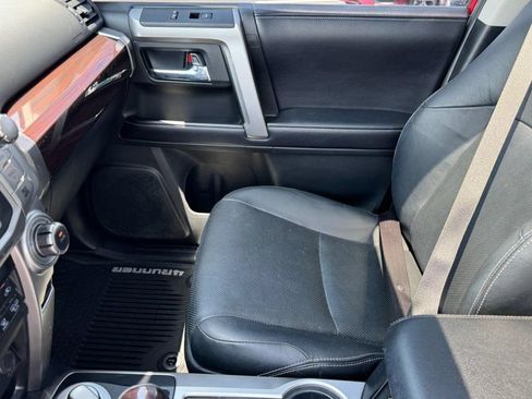 Used 2018 Toyota 4Runner Limited AWD/4WD image 14