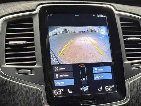 Used 2020 Volvo XC90 T6 Momentum AWD/4WD image 22