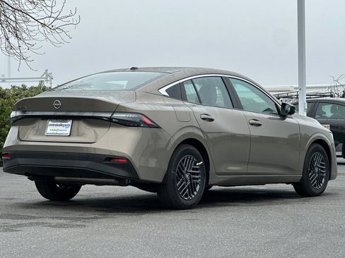 New 2026 Nissan Sentra SV image 4