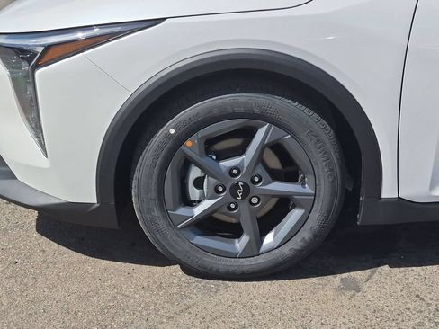 New 2026 Kia K4 FWD image 34