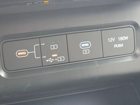 New 2026 Hyundai Tucson Limited image 33