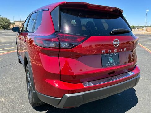 New 2026 Nissan Rogue SV w/ Cold Weather Package FWD image 4