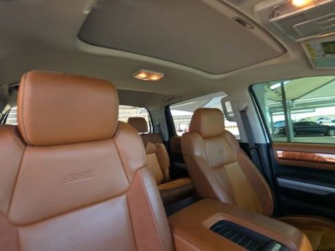 Used 2019 Toyota Tundra Platinum AWD/4WD image 34