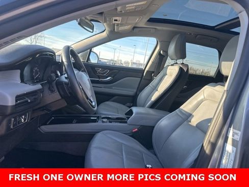 Used 2022 Lincoln Corsair AWD w/ Premium Package image 14