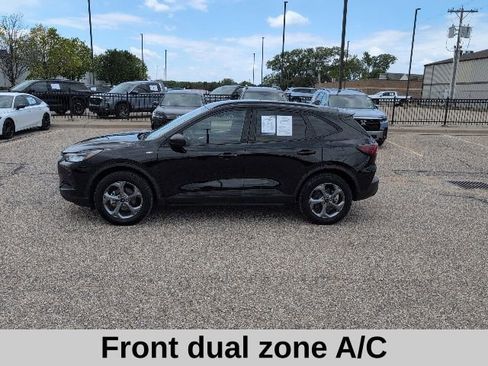 Used 2025 Ford Escape ST-Line AWD/4WD image 3