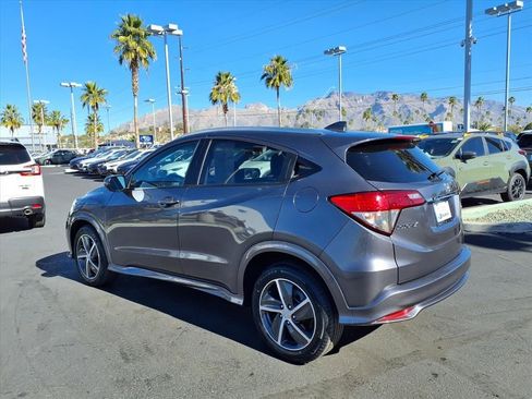 Used 2020 Honda HR-V Touring image 14