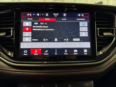 Used 2025 Dodge Durango GT AWD/4WD image 7