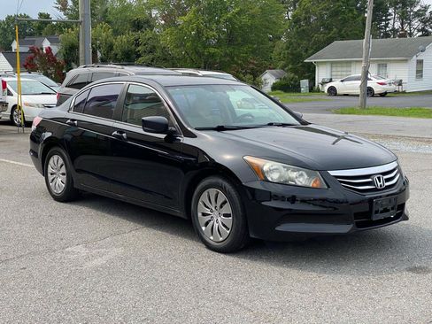 Used 2012 Honda Accord LX image 4