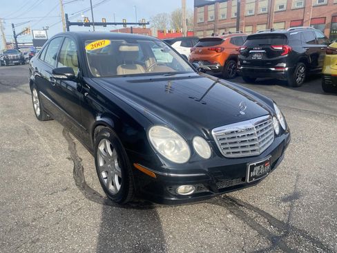 Used 2007 Mercedes-Benz E 350 Sedan image 13