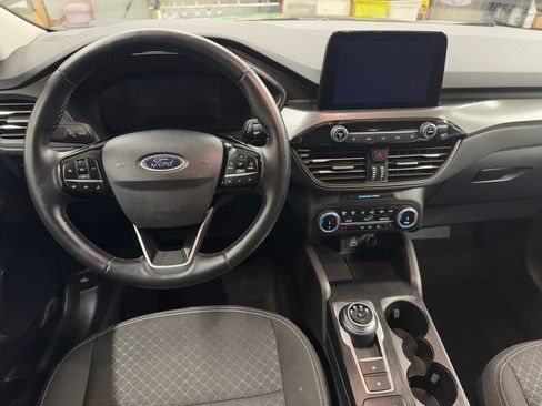 Used 2024 Ford Escape Active image 18