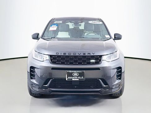 Certified 2025 Land Rover Discovery Sport Dynamic SE AWD/4WD image 8
