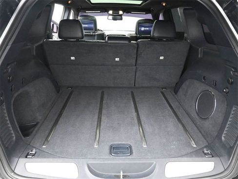 Used 2014 Jeep Grand Cherokee Overland w/ Advanced Technology Group image 38