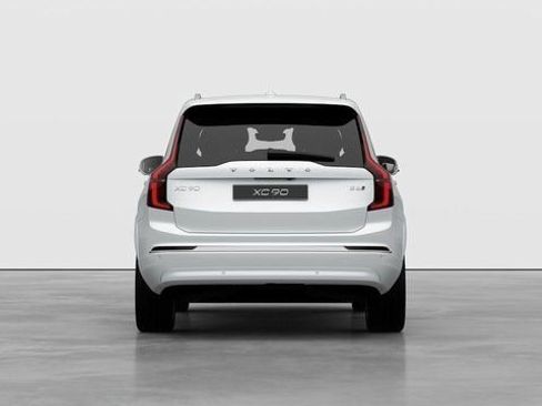 New 2026 Volvo XC90 B6 Ultra w/ Protection Package AWD/4WD image 4