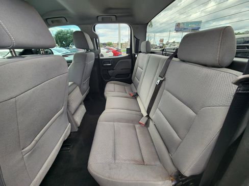 Used 2018 Chevrolet Silverado 1500 Custom w/ Custom Convenience Package image 12