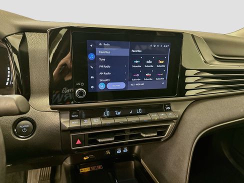 Used 2025 Toyota Camry LE FWD image 26