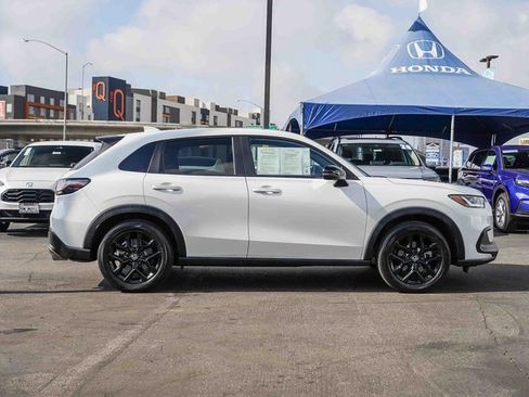 Certified 2023 Honda HR-V Sport image 8