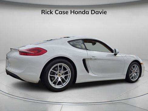 Used 2015 Porsche Cayman image 7