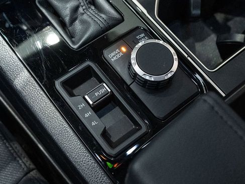 Used 2024 Toyota Tundra SR5 image 18