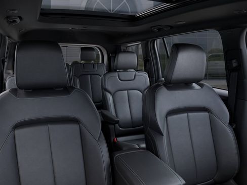 New 2025 Jeep Grand Cherokee L Limited w/ Black Appearance Package AWD/4WD image 26