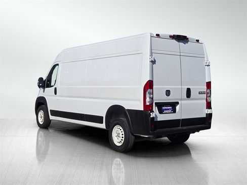 Used 2025 RAM ProMaster 2500 w/ Storage Group image 6