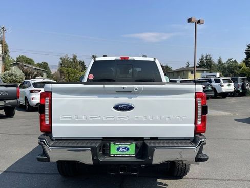 New 2026 Ford F350 Lariat w/ Lariat Ultimate Package image 4