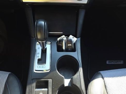 Used 2017 Subaru Legacy 2.5i Sport image 19