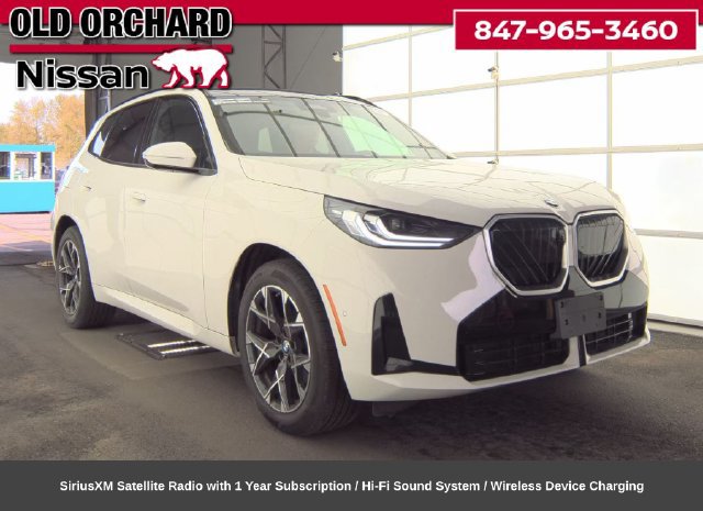 Used 2025 BMW X3 xDrive30i w/ Premium Package AWD/4WD image 2